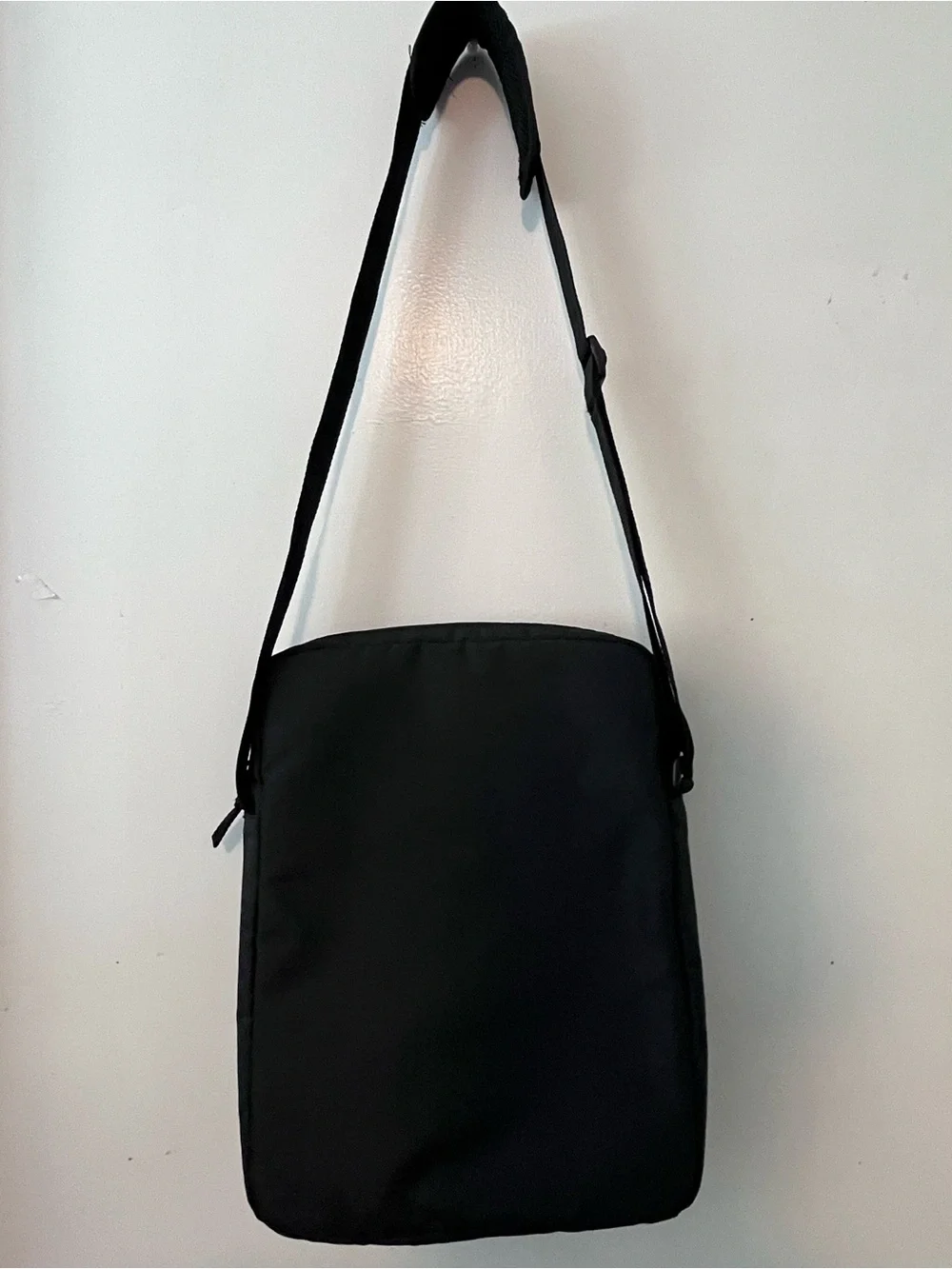 Black Crossbody Messenger Laptop Bag